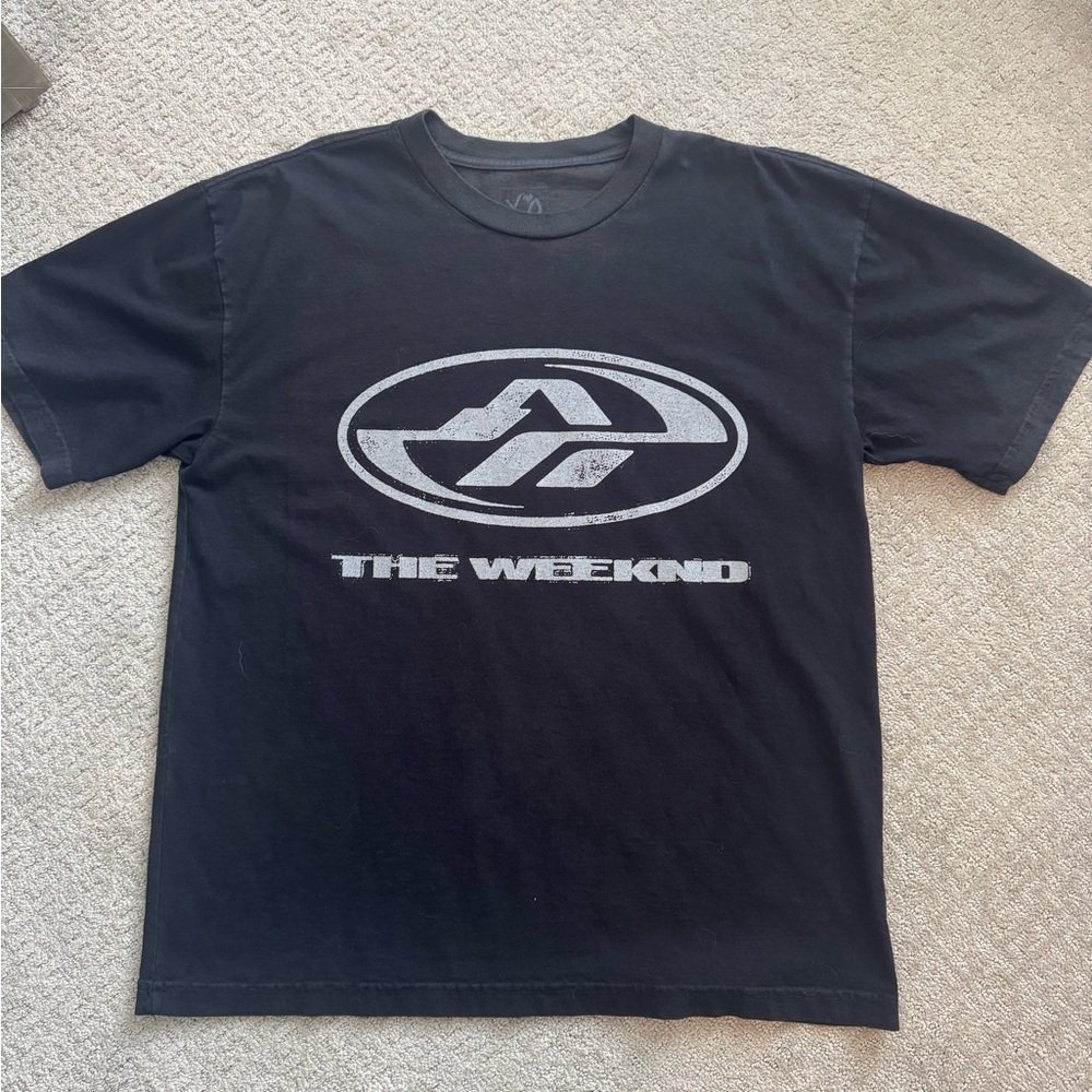 Official The Weeknd T-Shirt from 2025 Tour XL
